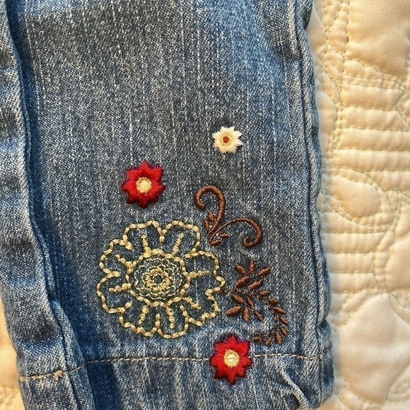 Disney Baby Girl’s blue jeans, size 12 months EUC - Picture 3 of 4